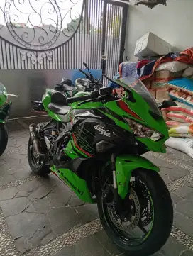 Kawasaki ZX-4RR 2023