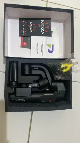 Gimbal Hp Moza mini essential