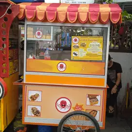 Gerobak jualan  baru pakai 2 bulan