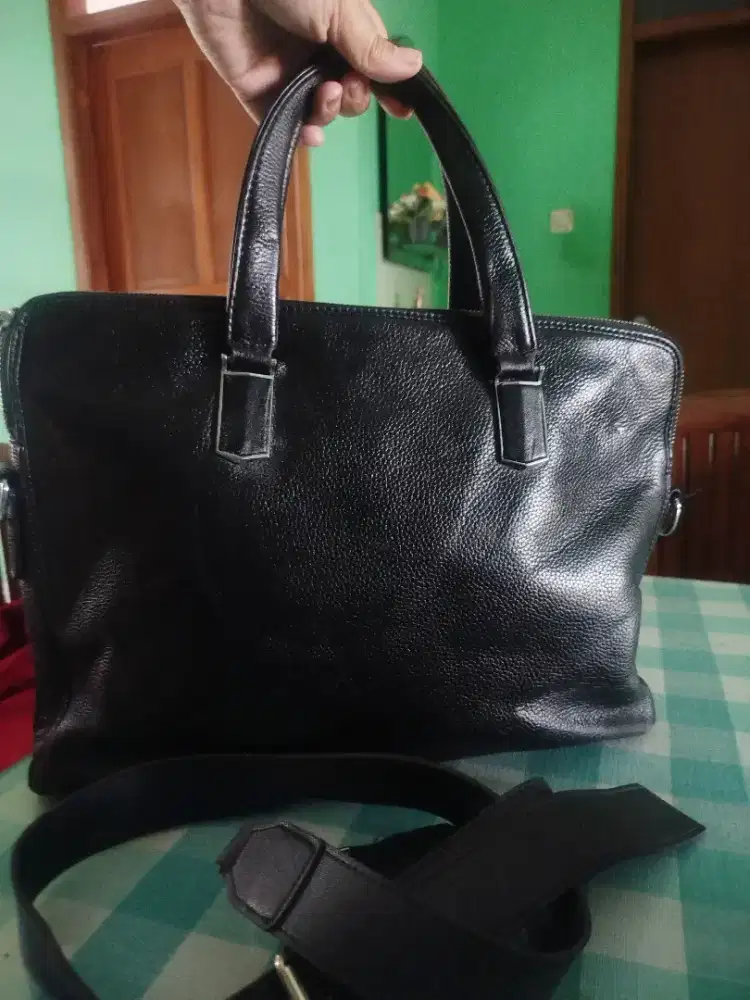 TAS KERJA PRIA MUAT LAPTOP 15 LIKE NEW KULIT ASLI MANTUL NO BRAND