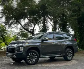 [ Km 13rb ] Mitsubishi Pajero Sport Dakar 4x2 AT 2023