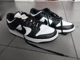 Sepatu nike sb dunk panda