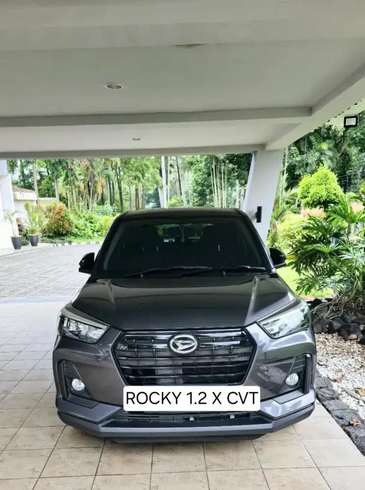 Daihatsu Rocky X AT 1.2 STD abu-abu metalic