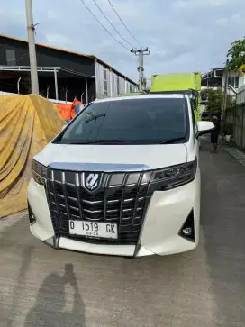 Alphard 2.5G A/T