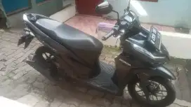 HONDA VARIO 125 CBS ISS 2022 HITAM