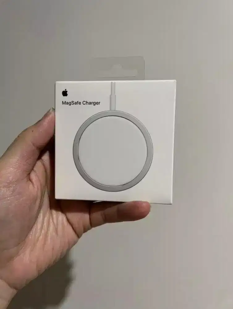Wireless Magsafe charger apple iphone