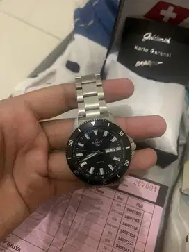 Jam tangan swiss army