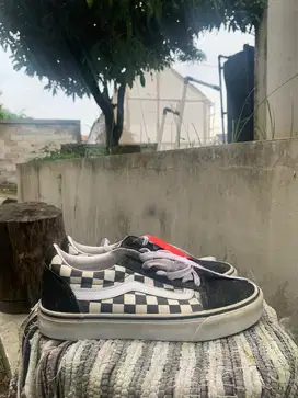 Jual sepatu vans masih baru
