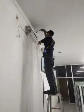 Cuci AC dan bongkar pasang