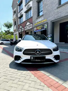 Mercedes-Benz E300 2023 Bensin