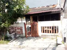 DI JUAL CEPAT RUMAH DI VILLA MAS GARDEN BEKASI KOTA