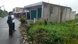 d jual tanah lokasi dekat kecamatan KUA SMA negeri Tenjolaya