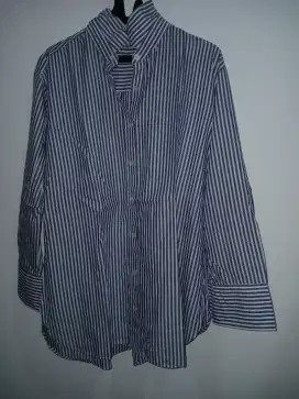 Baju uniqlo gari garis biru dongker