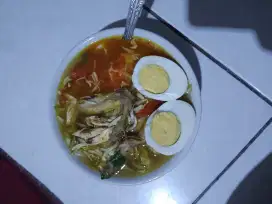 Dicari wanita untuk bantu memasak.