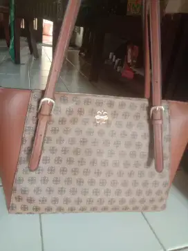 Tas tote wanita Les Catino