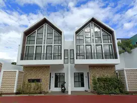 Rumah Mewah 2 Lantai Nempel Alun alun Pamulang