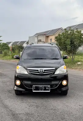 AVANZA 1.5 S AT 2010