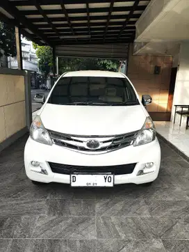 Low KM (45 rb ) Toyota Avanza 2014 Bensin