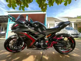 Ninja 250fi 2016 KM LOW