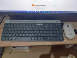 Combo Logitech Keyboard K580 + Mouse Pebble M350