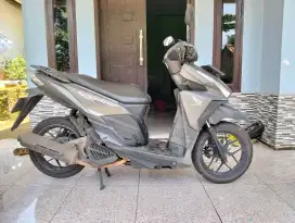 Vario 150 tahun 2017 lengkap