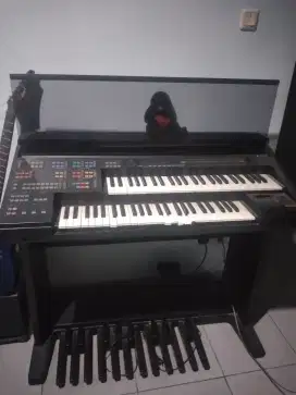 Jual orgen dan gitar