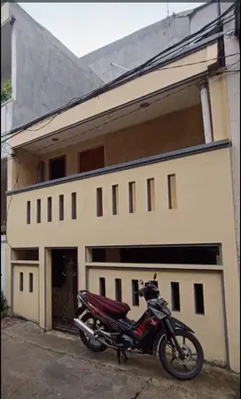 Disewakan Rumah di Pademangan Timur, Jakarta Utara