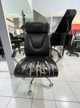 DIJUAL KURSI KANTOR DIREKTUR