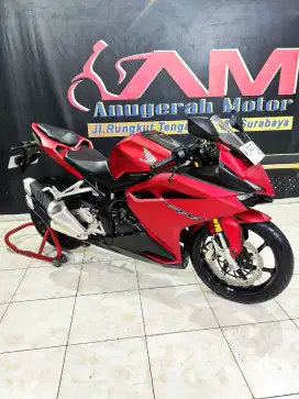 Honda CBR 250RR 2019 km 15rb gas bos. Anugerah Motor rungkut tengah 81
