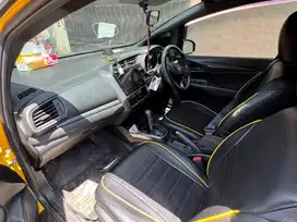 Honda jazz 2019 akhir