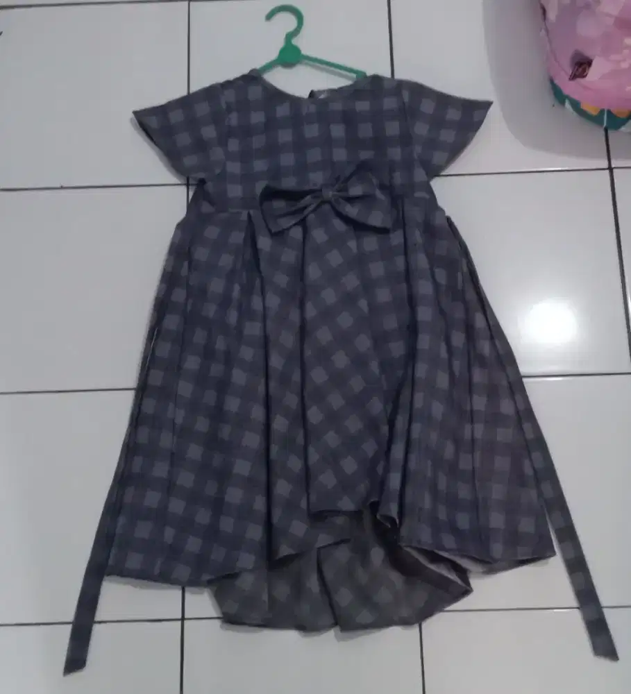 Dress anak perempuan