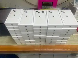 Iphone 13 starlight 128gb new segel fresh garansi resmi