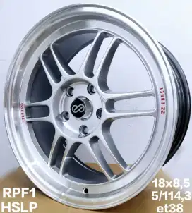 Velg Rpf1
Ring 18x8,5 pcd 5x114.3 et.38
Warna, HSLP