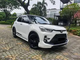 TOYOTA RAIZE 1.0 TURBO GR A/T 2021 PUTIH. RECORD TOYOTA. GARANSI 1 THN