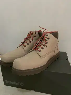 Timberland Richmond ridge waterproof chukka medium beige nubuck