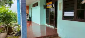 Dijual rumah posisi hook, dekat akses tol Sentul.