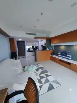 U Residence 1, type 1 bedroom dan 1 ruang tamu furnish, view golf