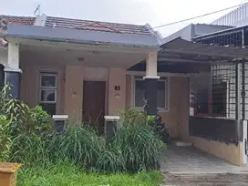 dijual rumah di cluster taman besakih, sentul city (SSR218)