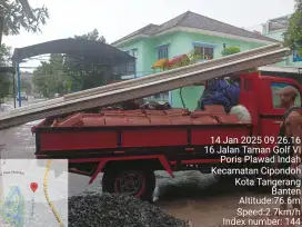 Jasa buang puing dan sampah proyek