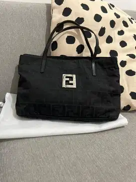 Second Fendi Vintage bag