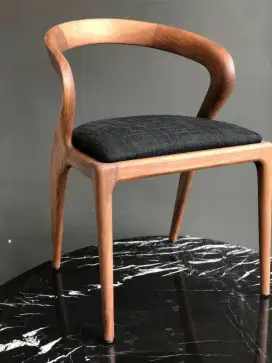 Kursi cafe angsa