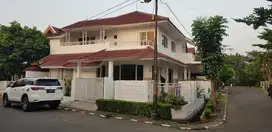 JUAL RUMAH HOOK BINTARO JAYA SEKTOR 3 jl Mandar