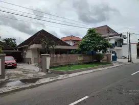 Di Jual Rumah Induk Dan Kos di Pusat Kota Blitar Dekat Kebon Rojo