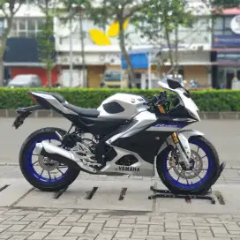 YAMAHA R15M ABS QS 2022 KM LOW SUPERB PAJAK PANJANG