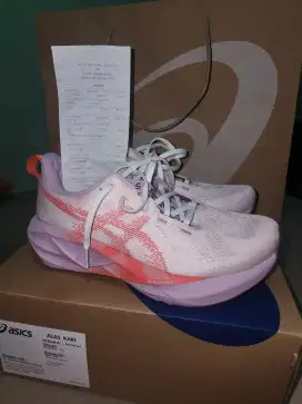 Asic Novablas 5, size 40