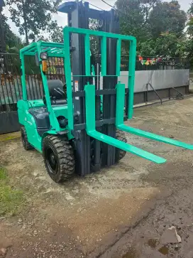 Forklift 3 ton mitsubishi