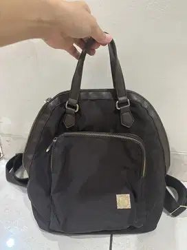 Tas elizabeth preloved