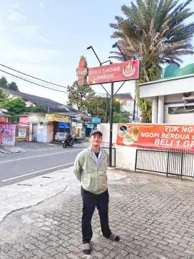 CARI LOWONGAN PEKERJAAN