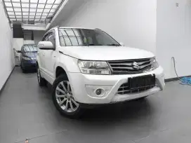 Suzuki grand Vitara 2.4 cuakep pol