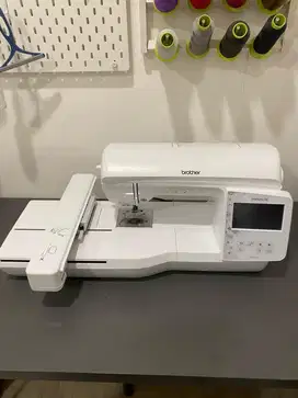 Mesin Bordir Komputer Brother Innovis NV 880E Portable